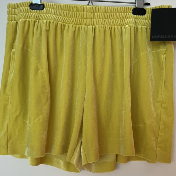 Norma Kamali Women's Boyfriend Shorts Stretch Velour Pockets Green Yellow M/L - Picture 8 of 8